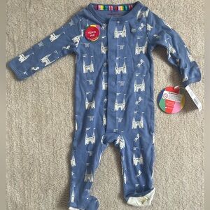 MagneticMe Pajamas 3-6M NWT balmoral of the story